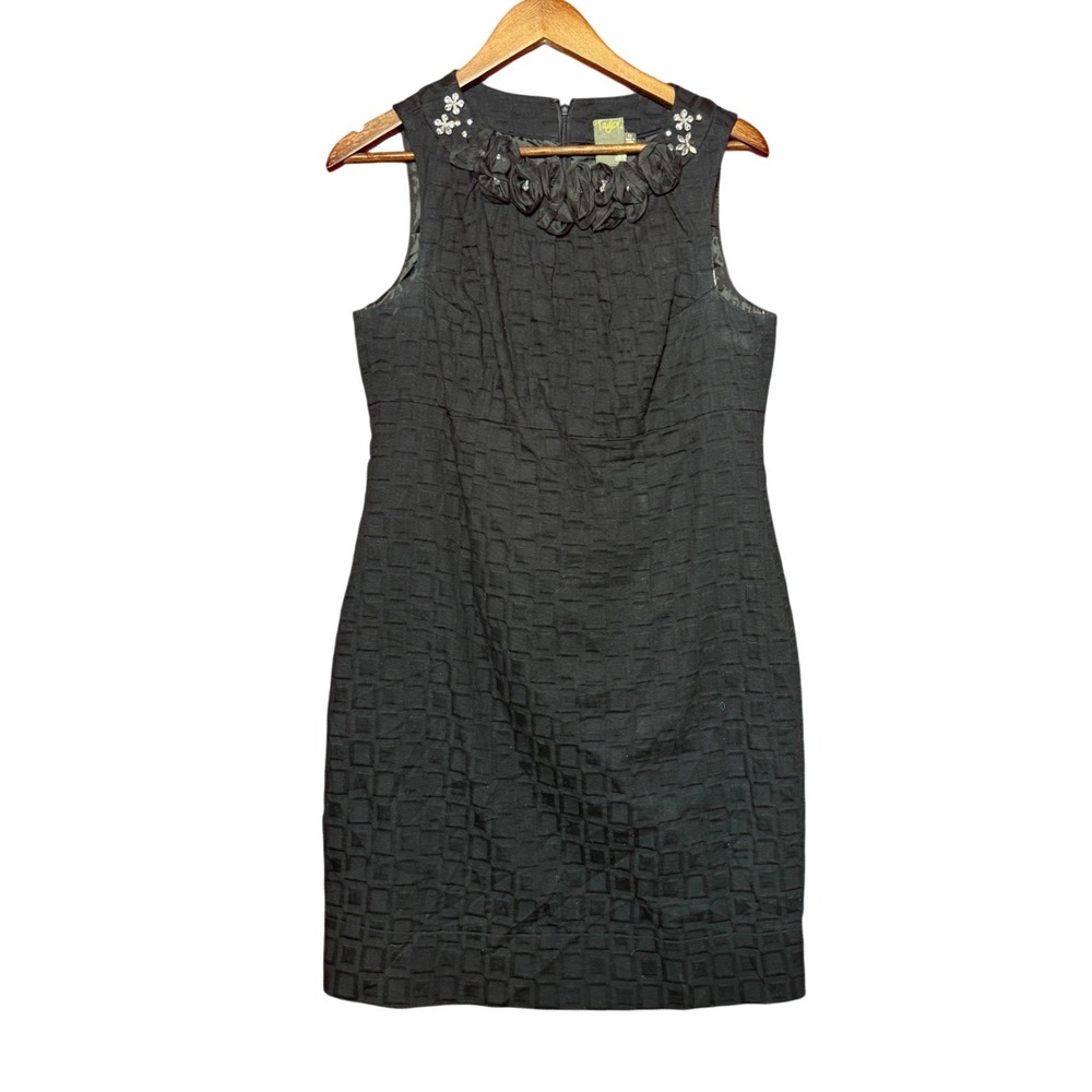 Taylor Women Size 10 Black Textured Sheath Dress Embellished Rosette‎ Rhinestone